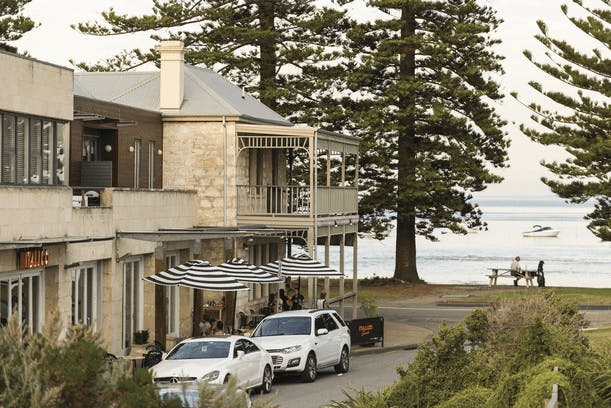 Visit the-mornington-peninsula from Batman's Hill- Destination VIC.png